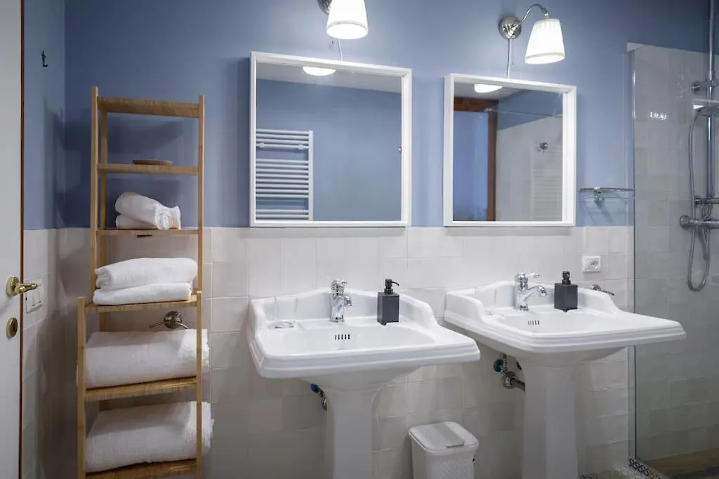 Apartment Canal View & San Marco Tower Prestigioso Appartamento Storico Venice
